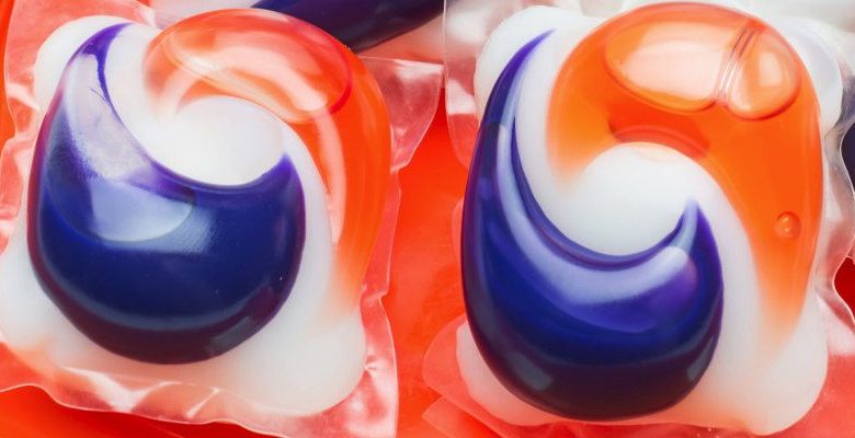 صورة لـ هل يجب أن يكون YouTube مسؤولا عن ” تحدي كبسولات الغسيل “؟ | tidepod-pods