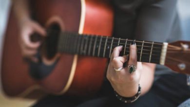 صورة لـ 5 تطبيقات غيتار للهاتف الذكي رهيبة لتجعلك غيثاري محترف | guitar-app-feature