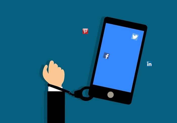 صورة لـ 5 تطبيقات لنظام Android لحظر مواقع التواصل الاجتماعي ومحاربة الإدمان | Android-App-to-Block-Social-Media_935adec67b324b146ff212ec4c69054f-DzTechs