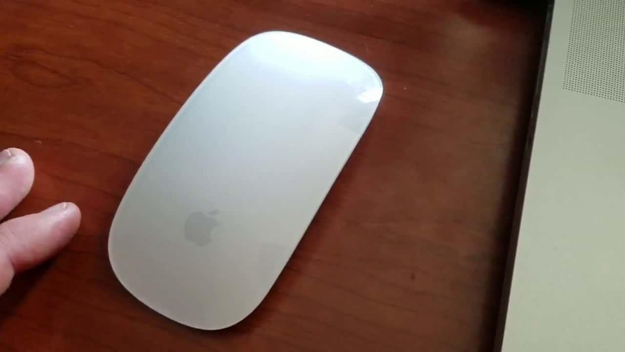 صورة لـ إيماءات Magic Mouse المفيدة للتنقل في Mac بشكل أكثر ذكاءً | 5_maxresdefault-min-DzTechs