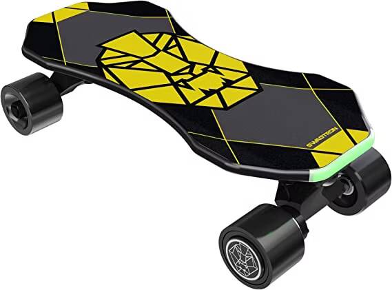 صورة لـ أفضل ألواح التزلج الكهربائية | swagtron-ng-3-skateboard.avif_