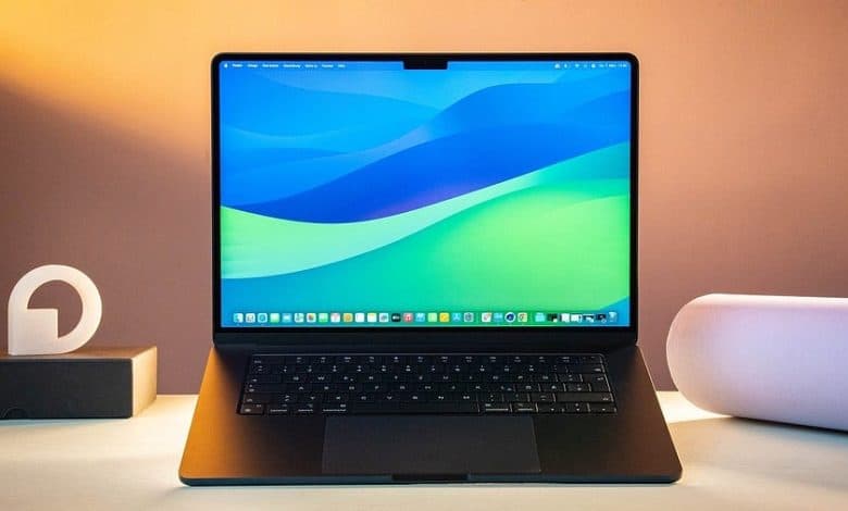 صورة لـ مُراجعة Apple M3 MacBook Air (13 بوصة): لماذا قد تُفكر في أن تشتري أي شيء آخر؟ | 1R6BqEwbOsDDf1AWyVYaZRA-DzTechs